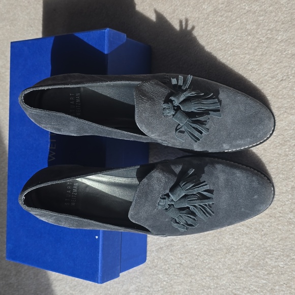 Stuart Weitzman suede loafers - Picture 5 of 14